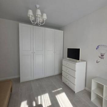 Продается 1-комнатная квартира, 41 м²