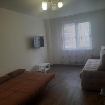 Сдается 1-комнатная квартира, 42 м²
