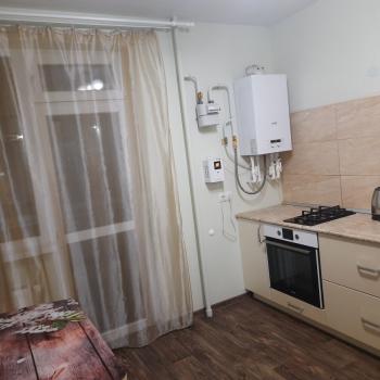 Сдается 1-комнатная квартира, 42 м²