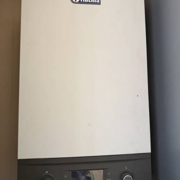 Продается 1-комнатная квартира, 37,5 м²