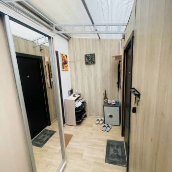Продается 1-комнатная квартира, 40 м²