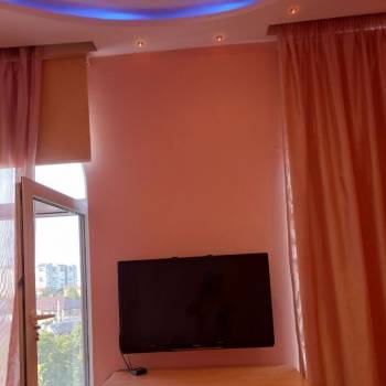 Продается 1-комнатная квартира, 47 м²