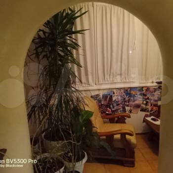 Продается 2-х комнатная квартира, 100 м²