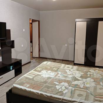 Сдается Многокомнатная квартира, 72 м²