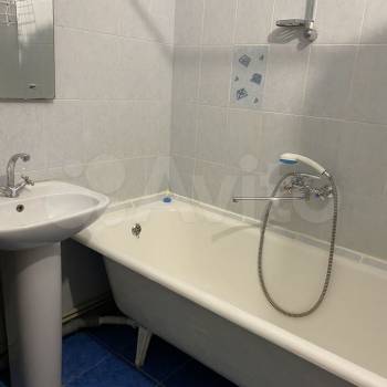 Продается 1-комнатная квартира, 39,7 м²
