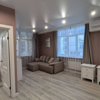 Сдается 1-комнатная квартира, 41 м²