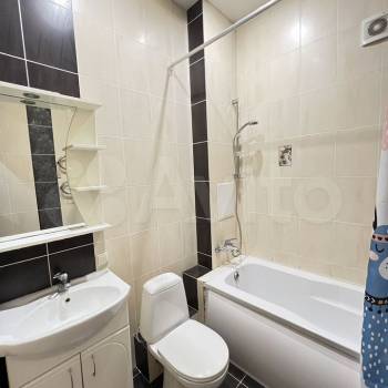 Продается 1-комнатная квартира, 45,7 м²