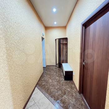Продается 1-комнатная квартира, 45,7 м²