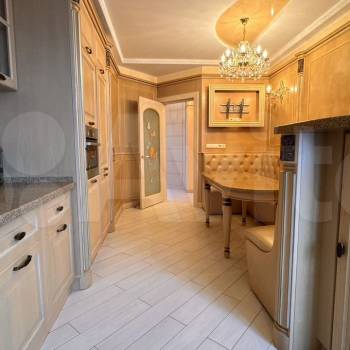 Продается 3-х комнатная квартира, 120 м²
