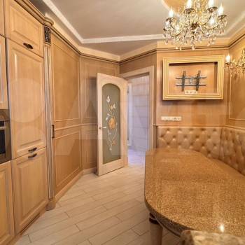Продается 3-х комнатная квартира, 120 м²