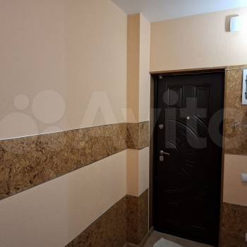 Продается 1-комнатная квартира, 42 м²