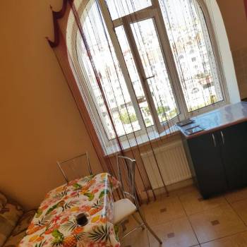 Сдается Многокомнатная квартира, 130 м²