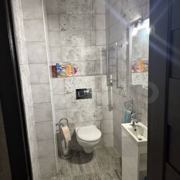 Сдается 2-х комнатная квартира, 95 м²