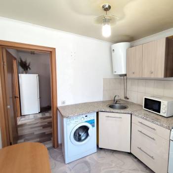 Продается 1-комнатная квартира, 32,7 м²