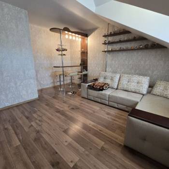 Продается Многокомнатная квартира, 149 м²