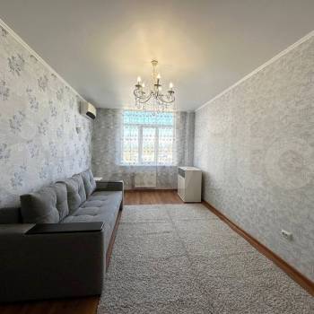 Продается 1-комнатная квартира, 41,7 м²