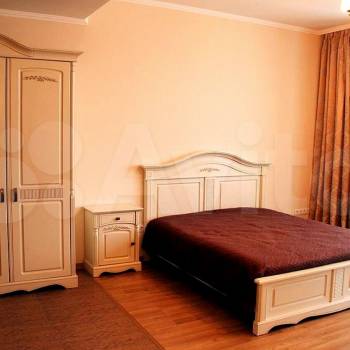 Продается 1-комнатная квартира, 44 м²