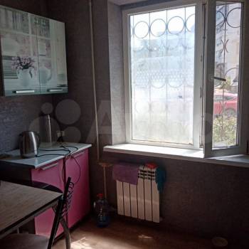 Продается 1-комнатная квартира, 41 м²