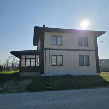 Продается Дом, 174 м²