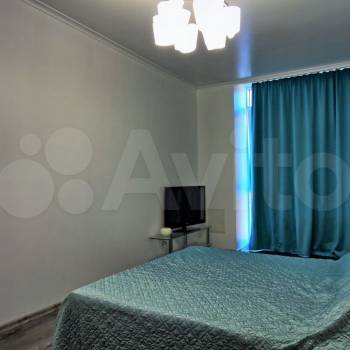 Продается Многокомнатная квартира, 213 м²