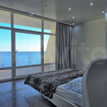Продается Многокомнатная квартира, 213 м²
