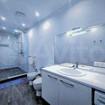 Продается Многокомнатная квартира, 213 м²