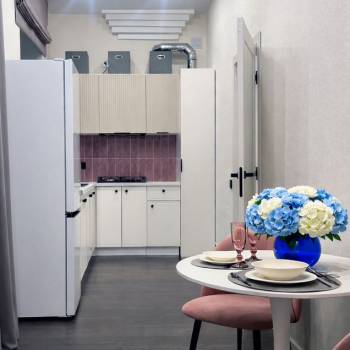 Продается 1-комнатная квартира, 32 м²