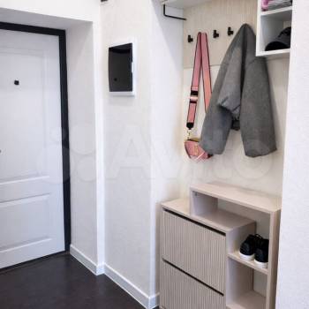 Продается 1-комнатная квартира, 32 м²