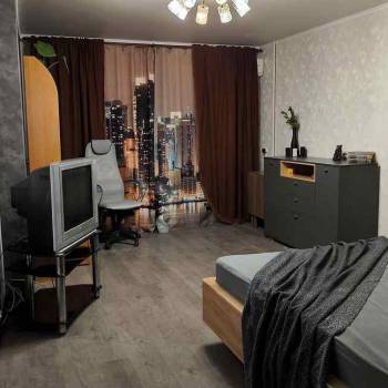 Сдается 1-комнатная квартира, 47,5 м²