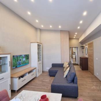 Сдается 2-х комнатная квартира, 49 м²