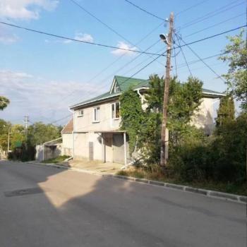 Продается Дом, 200 м²