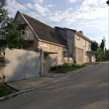 Продается Дом, 200 м²