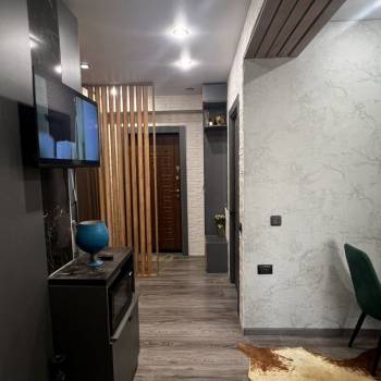 Продается 1-комнатная квартира, 44 м²