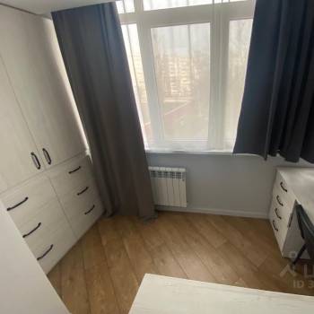 Продается 1-комнатная квартира, 44 м²