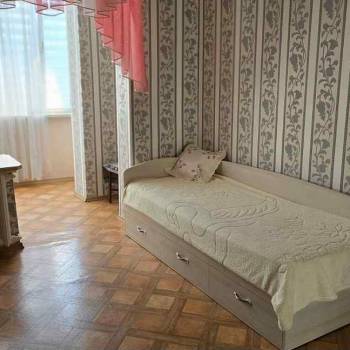 Сдается Многокомнатная квартира, 55 м²