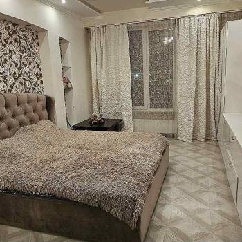 Сдается 1-комнатная квартира, 50 м²