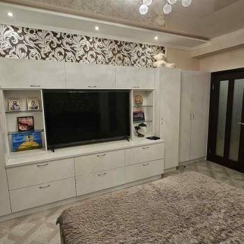 Сдается 1-комнатная квартира, 50 м²