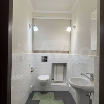Сдается 2-х комнатная квартира, 100 м²