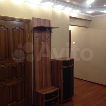 Сдается 2-х комнатная квартира, 100 м²