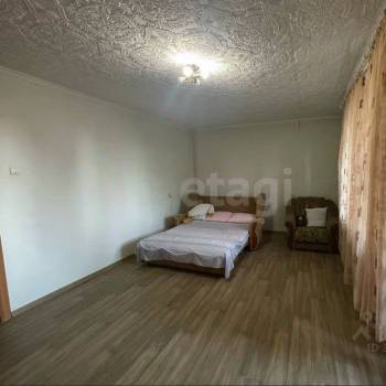 Продается 1-комнатная квартира, 35,9 м²