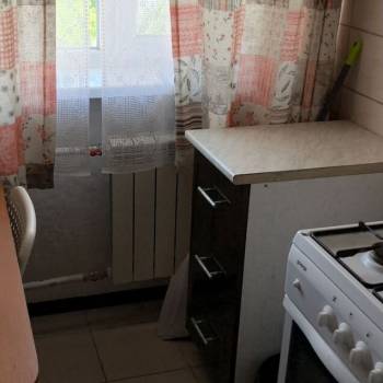 Продается 1-комнатная квартира, 30 м²