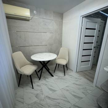 Продается 1-комнатная квартира, 40 м²