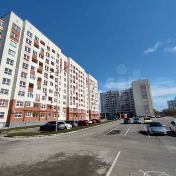 Продается 1-комнатная квартира, 38 м²