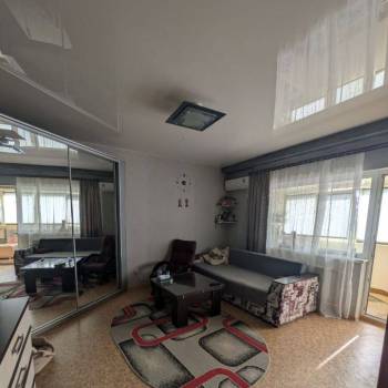 Продается 1-комнатная квартира, 35,3 м²