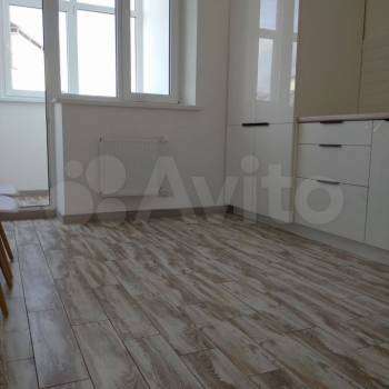 Продается 1-комнатная квартира, 49,3 м²