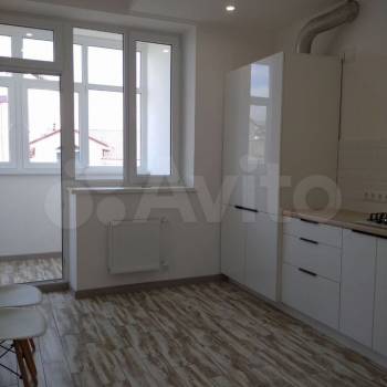 Продается 1-комнатная квартира, 49,3 м²