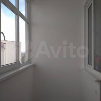 Продается 1-комнатная квартира, 49,3 м²