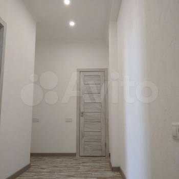 Продается 1-комнатная квартира, 49,3 м²