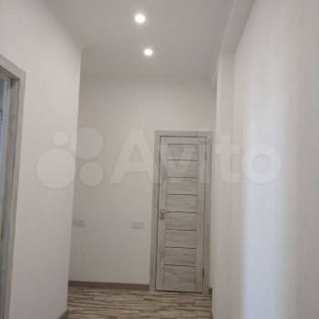 Продается 1-комнатная квартира, 49,3 м²