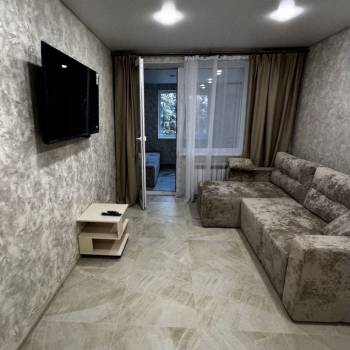 Сдается 1-комнатная квартира, 43 м²